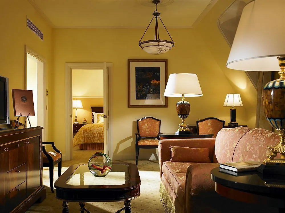 The Shelbourne, Autograph Collection Hotel Dublin 5*,