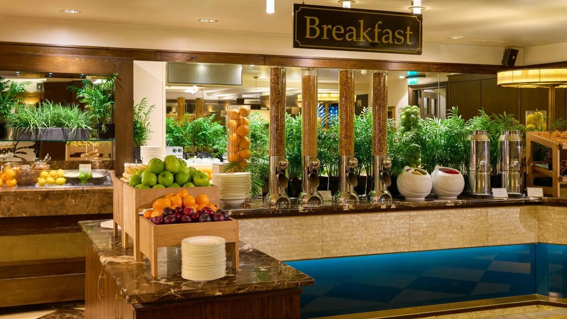 Отель The Shelbourne, Autograph Collection Дублин